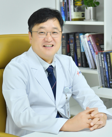 김용만
